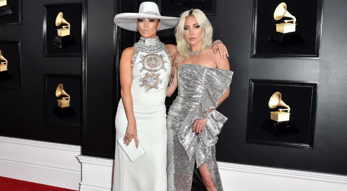 Lady Gaga jak Marilyn Monroe, Alicia Keys bez makijażu. Zobacz jak wyglądały gwiazdy na gali Grammy.