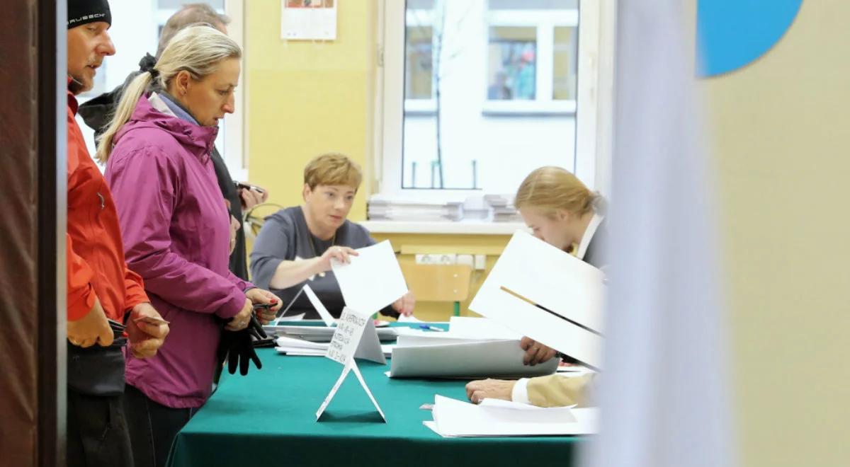 Policja: w jednym z lokali wyborczych były używane długopisy zmazywalne
