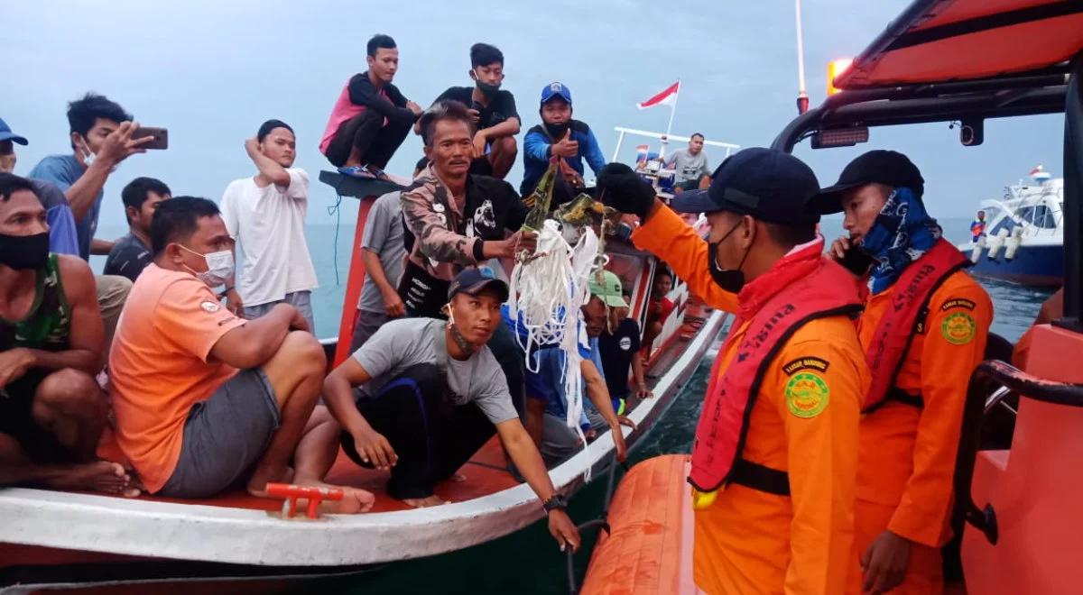 Katastrofa indonezyjskiego Boeinga. Znaleziono części ciała w miejscu katastrofy