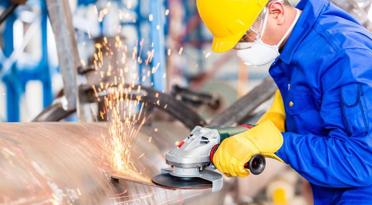 Wzrósł optymizm wśród krajowych producentów. Indeks PMI powyżej prognoz  