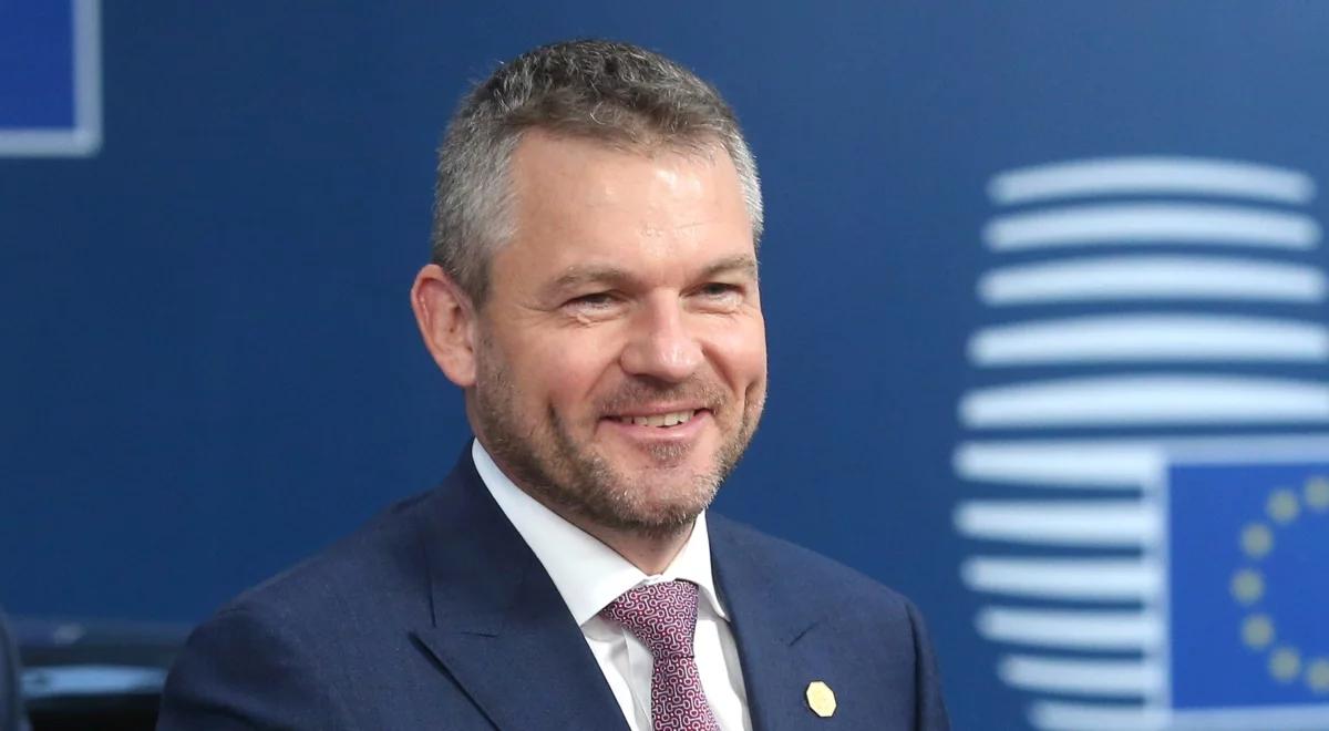 Słowacja: samochód premiera zderzył się z jeleniem. "Kierowca zareagował bardzo dobrze"