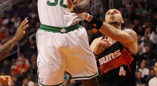 Kolejna porażka Suns. Gortat rzucił 10 punktów