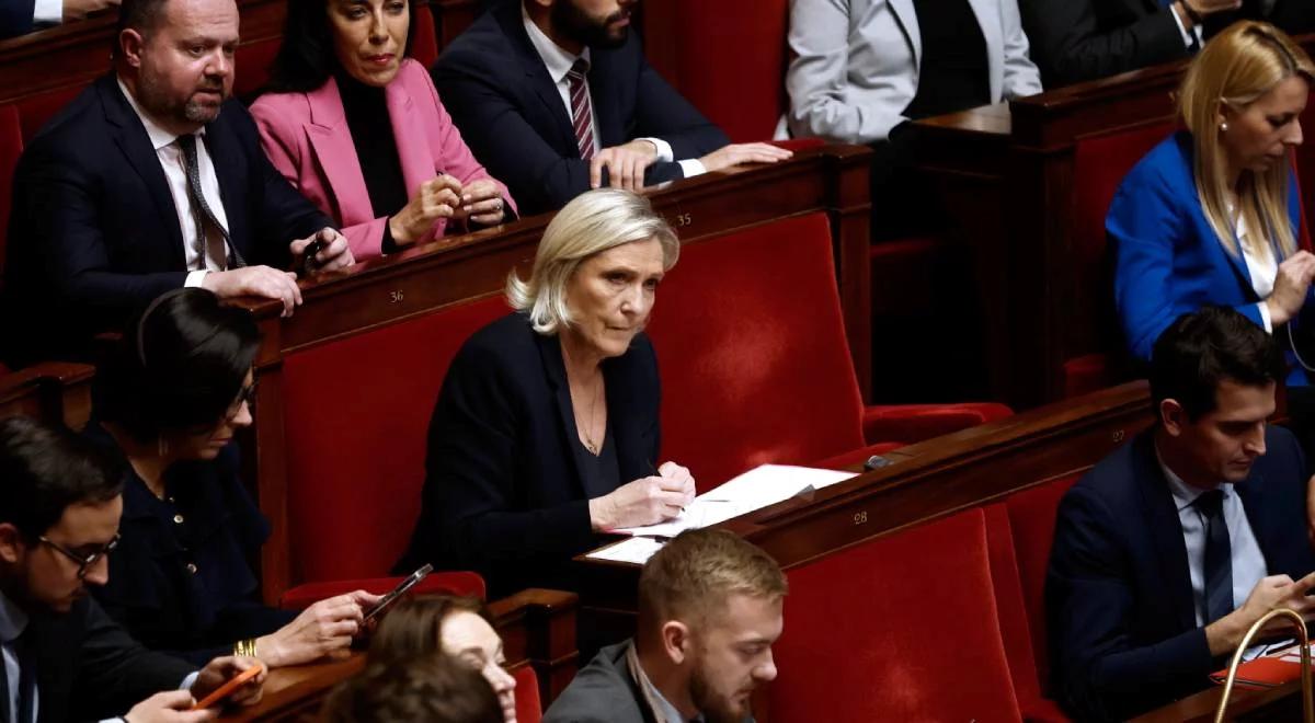 Kryzys rządowy we Francji. "Le Pen będzie grała na rezygnację Macrona"