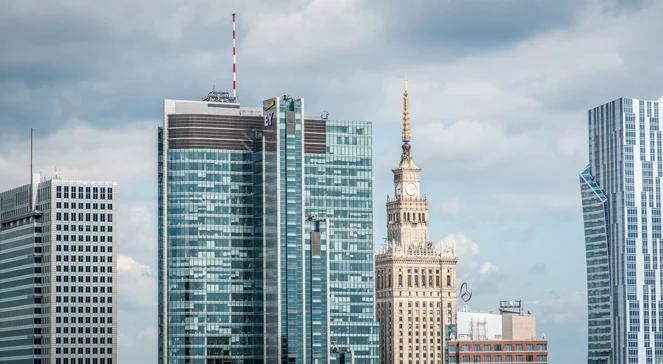 Komisja Weryfikacyjna obraduje na niejawnym posiedzeniu. Będzie decyzja ws. działki przy Twardej?