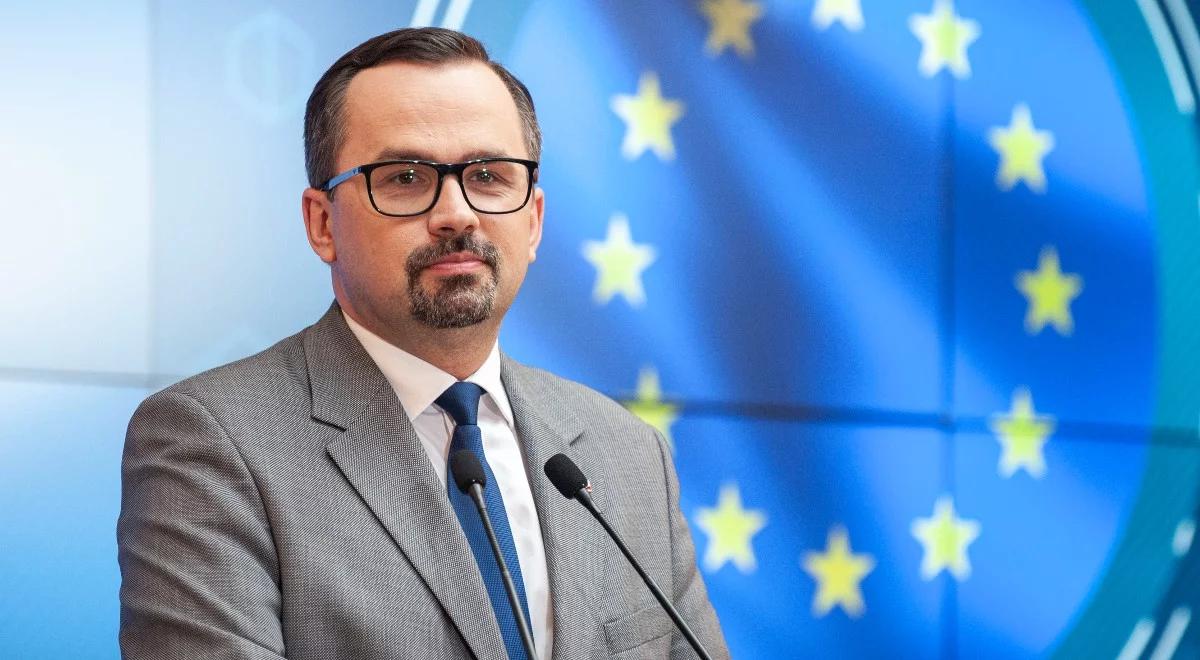 "Polska stoi po stronie praworządności w UE". Marcin Horała o rezolucji przyjętej przez PE