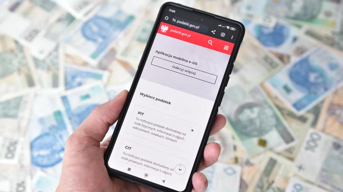 Podatki w górę o 4,5%. Sprawdź, ile więcej zapłacisz za mieszkanie, psa i auto w 2026 roku