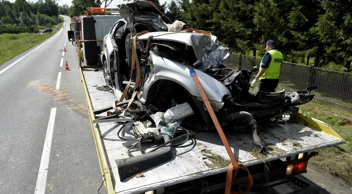 Tragiczny wypadek w Kołaczycach na Podkarpaciu. Nie żyją 3 osoby