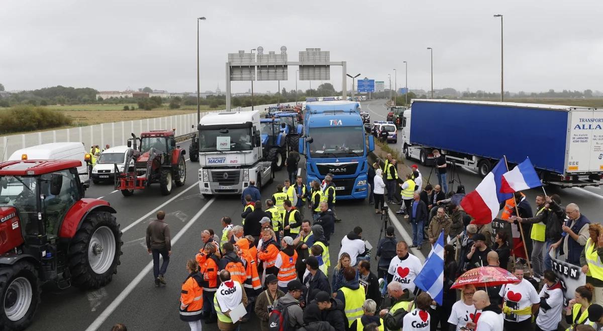 Zasieki z drutu kolczastego okazały się niewystarczające. W Calais powstanie mur