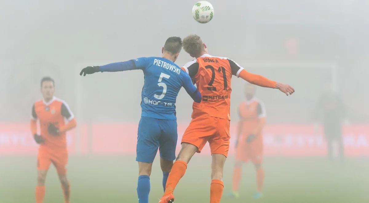 Ekstraklasa: Zagłębie Lubin lepsze od Piasta Gliwice w meczu we mgle