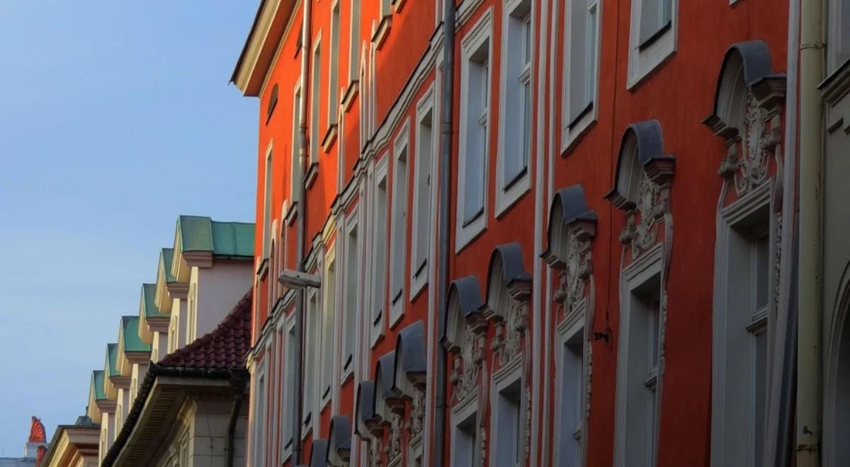 Sejm za zwiększeniem ochrony nękanych lokatorów kamienic