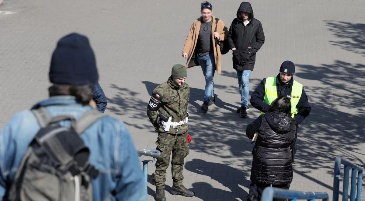 Zmiany w sposobie kontroli osób poddanych kwarantannie. Rzecznik policji wyjaśnia