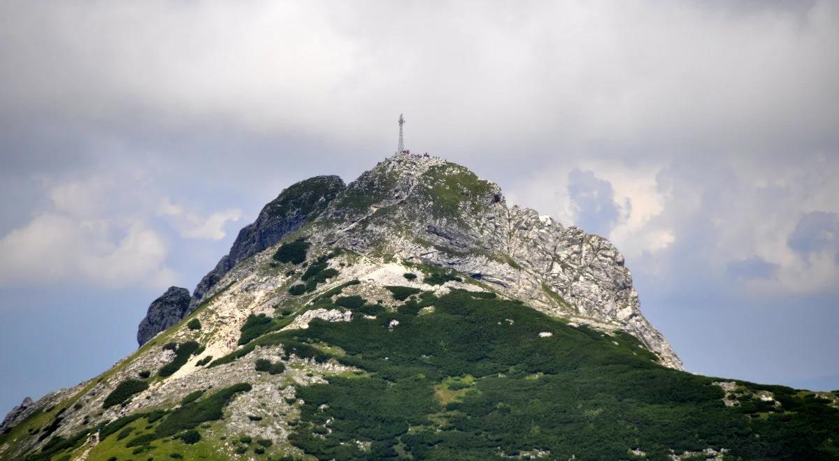 Tatry po burzy: uszkodzony szlak na Giewont. Remont ruszy w poniedziałek