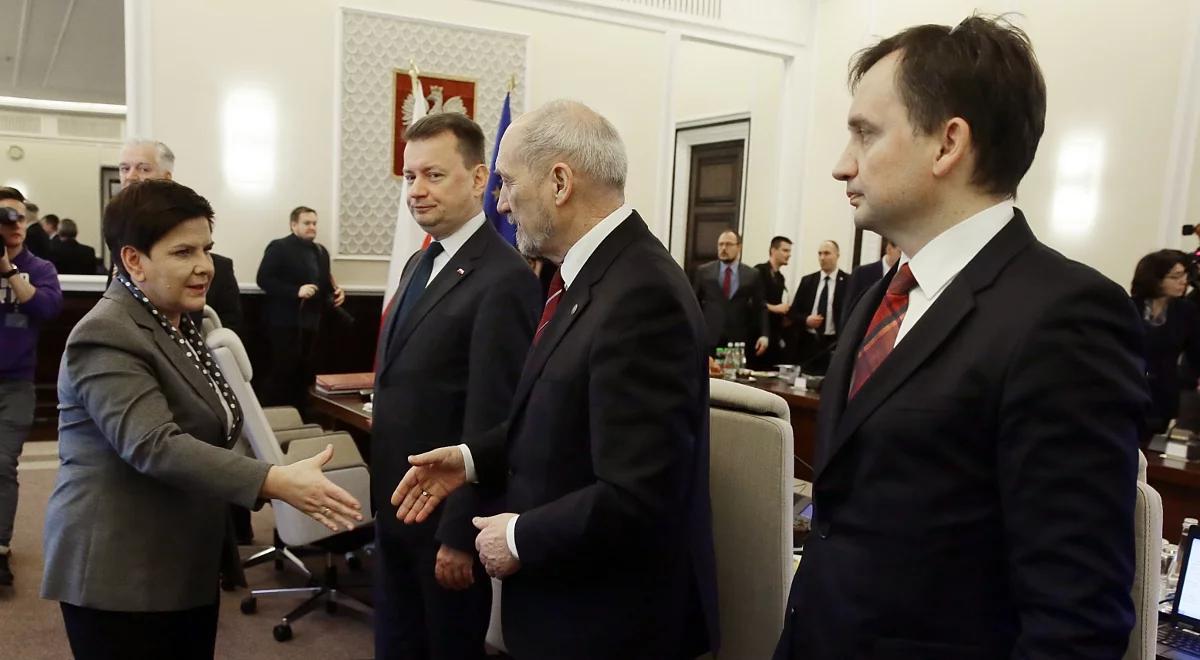 Premier zapowiada przegląd ministerstw. Zacznie od MON, MSWiA, pracy i zdrowia