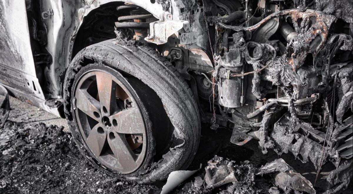 Spłonęło auto należące do policjanta. To mogła być zemsta pijanego rowerzysty