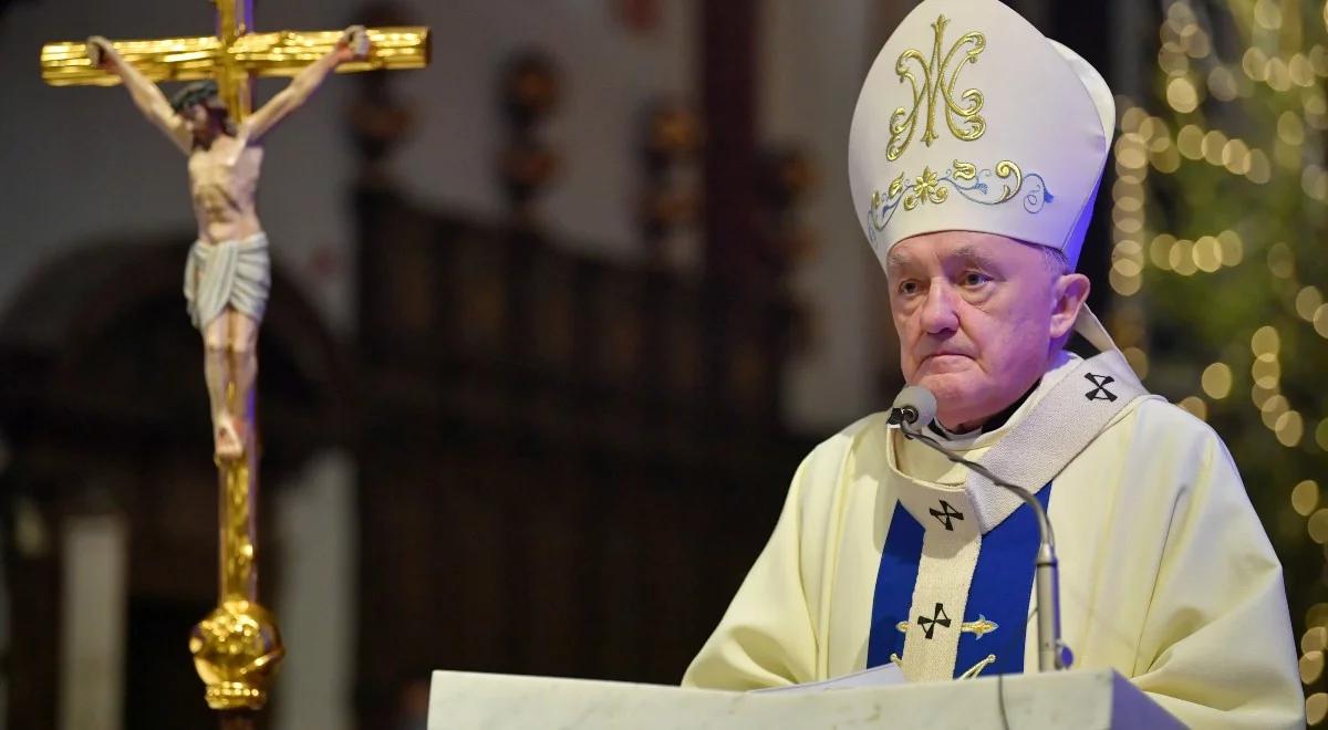 "Są bogactwem w sercu Kościoła". Kard. Nycz o osobach konsekrowanych i zakonnych