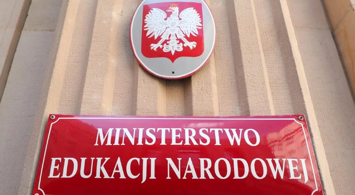 Dzień Edukacji Narodowej. Szef MEN wręczy nauczycielom odznaczenia i nagrody