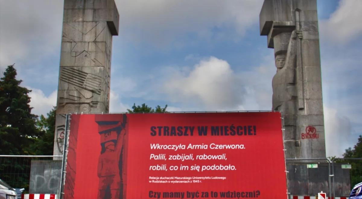 Dekomunizacja przestrzeni publicznej. Rozmowa z dr. Rafałem Leśkiewiczem 