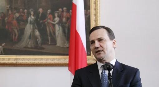 Minister Sikorski przeciw przyjmowaniu uciekinierów z Libii
