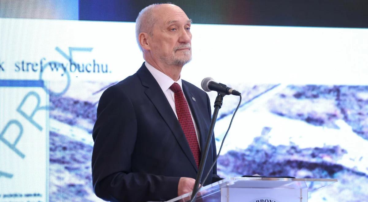 Macierewicz: Rosja nie zanegowała naszego raportu. Zwrot wraku jest konieczny