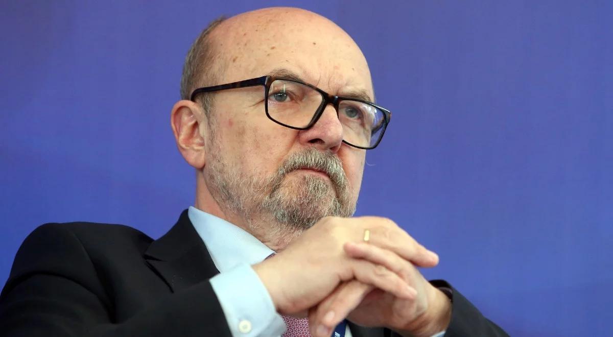 "W PE przewagę mają ci, którzy domagają się bicia w Polskę". Legutko o rezolucji ws. mechanizmu warunkowości
