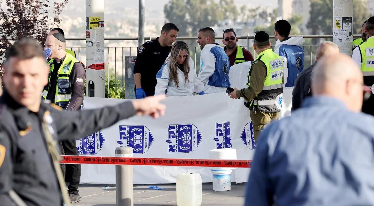 Zamach na cywilów w Jerozolimie. Ostrzelali przystanek autobusowy. Hamas przyznał się do winy