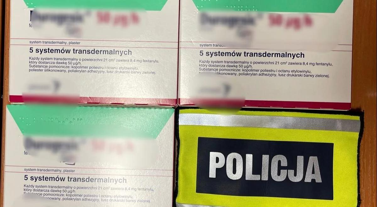 Areszt za posiadanie plastrów z fentanylem. Udana akcja mazowieckiej policji