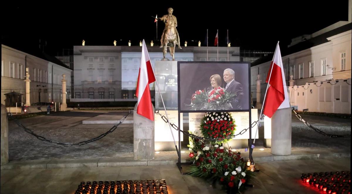 Rocznica katastrofy smoleńskiej. Zełenski: solidaryzujemy się z polskimi przyjaciółmi
