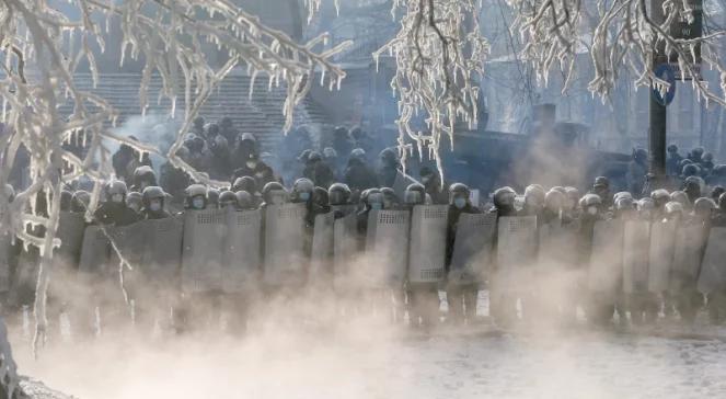 Rewolucja na Ukrainie. Demonstranci zajmują budynki rządowe