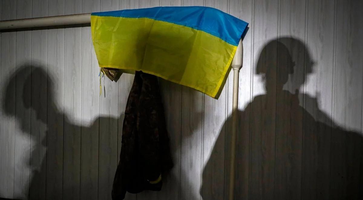 Macron nie chce "upokarzać Rosji". Brytyjska minister: nie zgadzam się z tym, Putin musi przegrać na Ukrainie