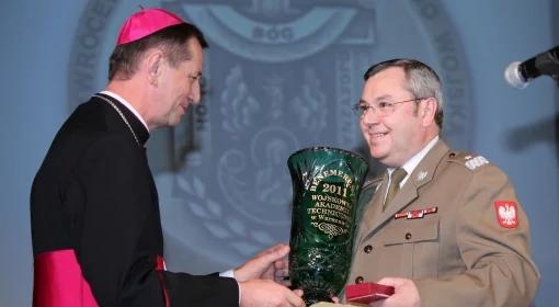 Nagroda Benemerenti dla WAT i strażaków