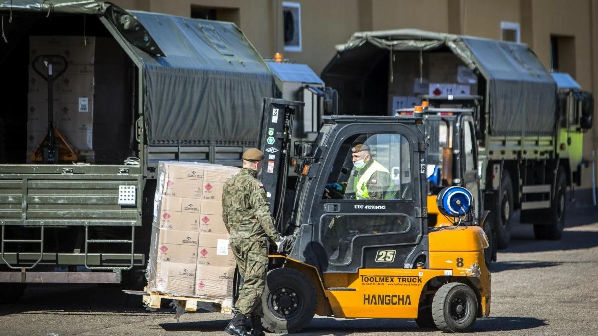 Tarcza Wschód rośnie. Składy materiałów w każdej gminie. MON ujawnia plany