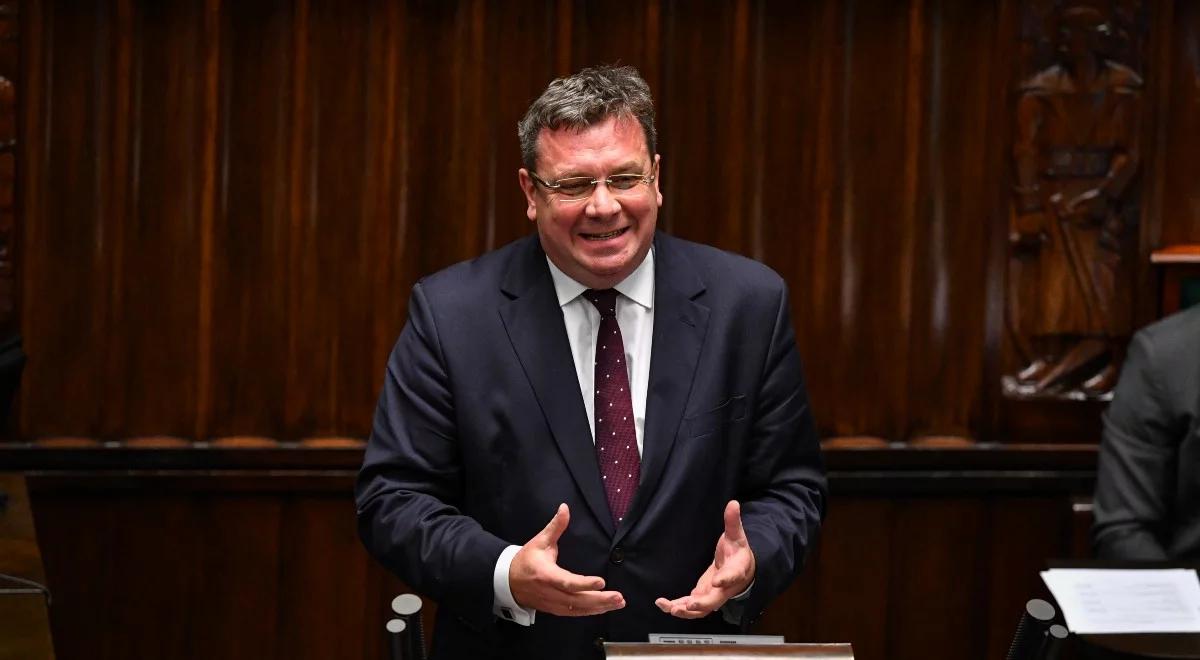 Minister Wójcik: Rada Ministrów przyjęła uchwałę o sprzeciwie dotyczącym zmian traktatów UE