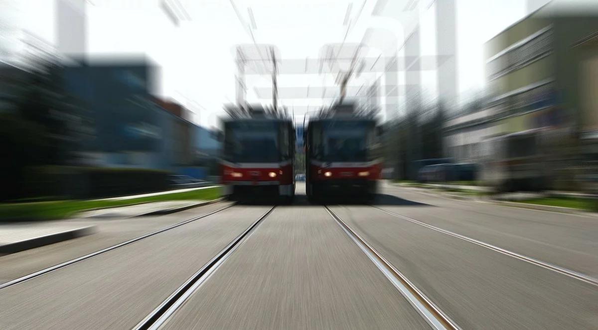Wrocław kupił tramwaj, który nie mieści się na przystankach