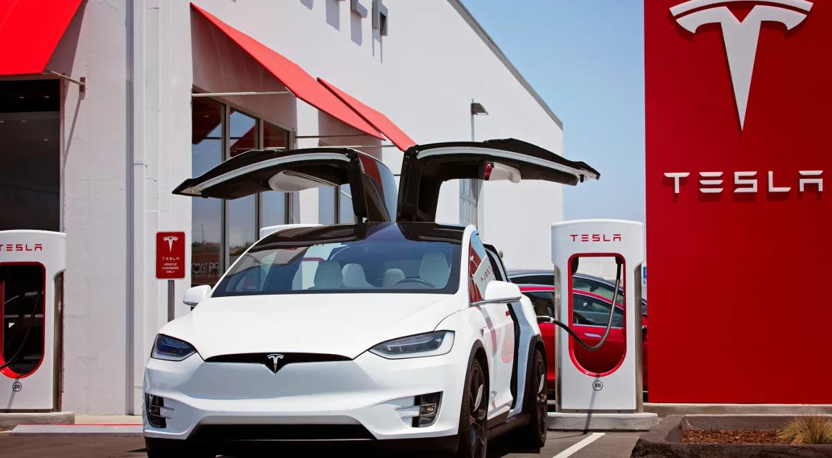 Tesla będzie budować swoją fabrykę w Szanghaju