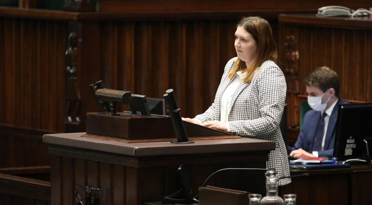 Wyrównanie płac kobiet i mężczyzn. Projekt skierowany do komisji