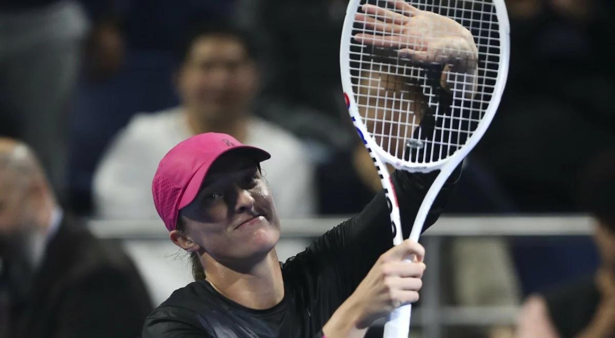 WTA Doha: Polacy zakłócili mecz Igi Świątek, teraz przepraszają. "Obiecujemy latać inną trasą" 