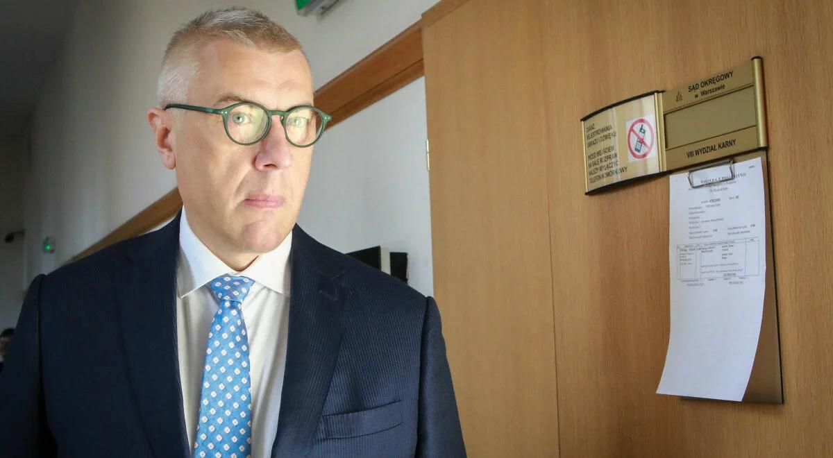 Sąd uchylił środki zapobiegawcze wobec Giertycha. Prokuratura nie kryje oburzenia