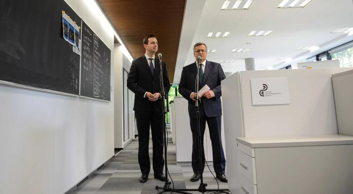 Bronisław Komorowski przedstawił program "Pierwsza praca"