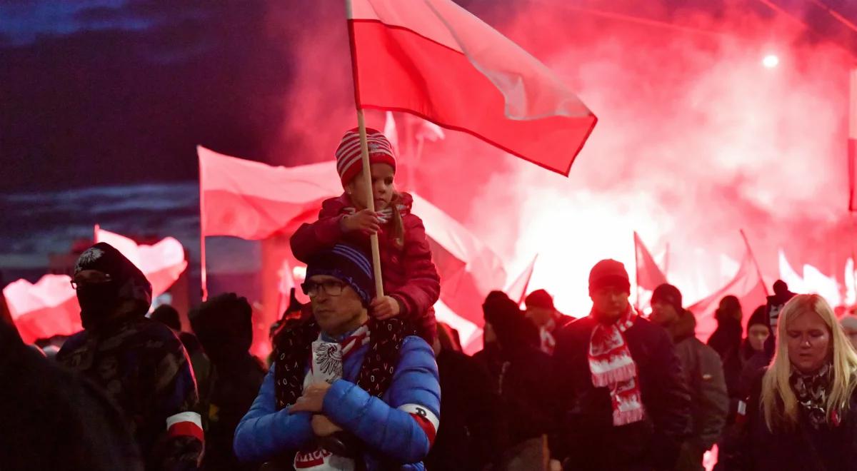 Marsz Niepodległości przeszedł ulicami stolicy. 60 tysięcy uczestników