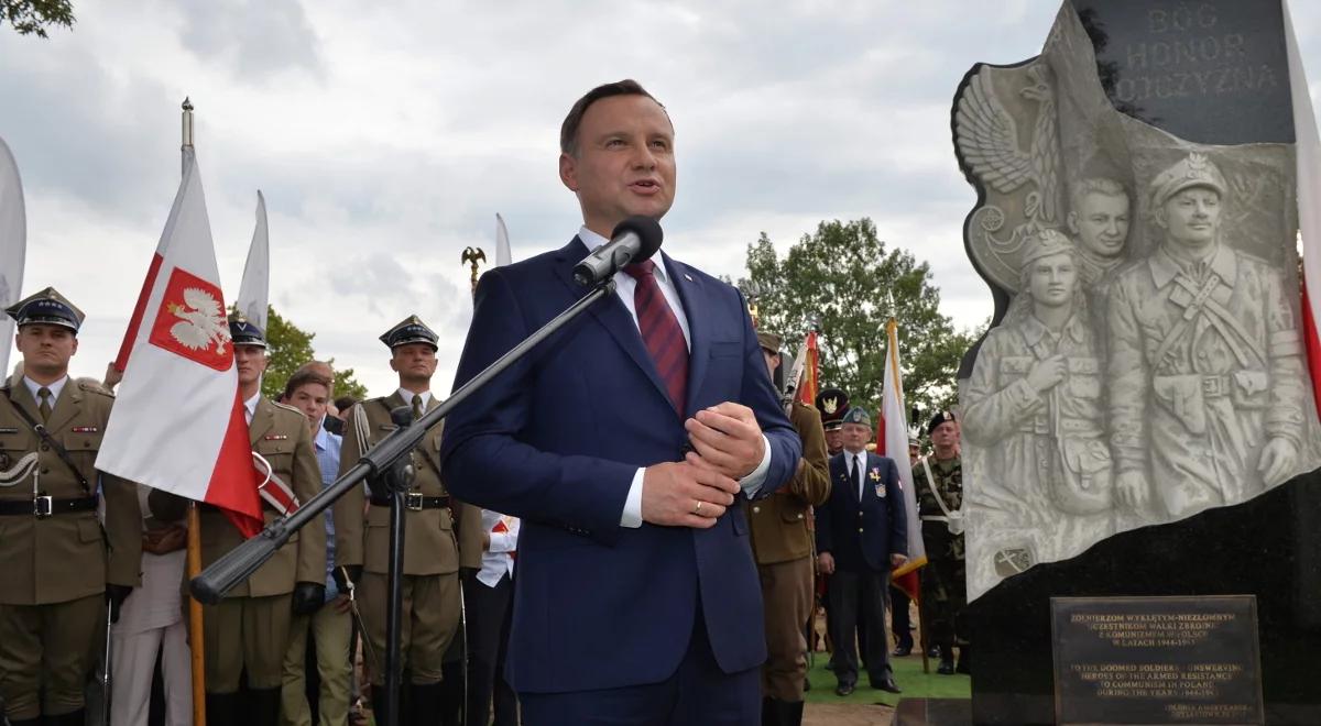 Prezydent w USA: nie ma godności państwo, które nie czci swoich bohaterów