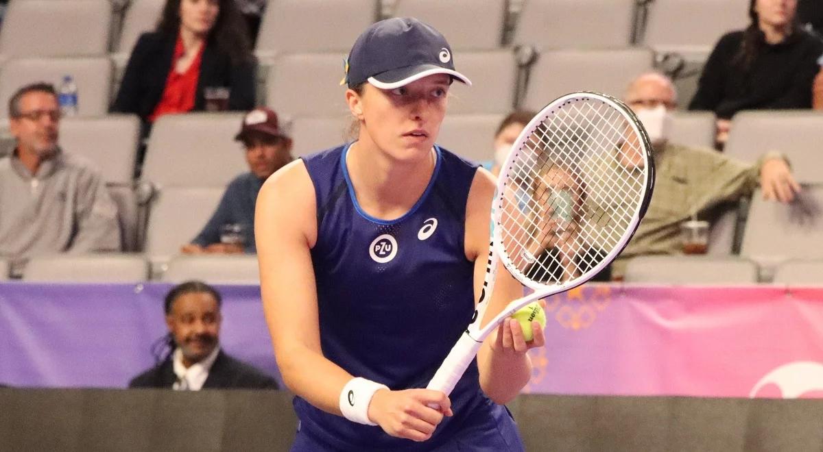 WTA Finals: Iga Świątek - Caroline Garcia. Rywalka miała plan, Świątek go bezwzględnie zweryfikowała  