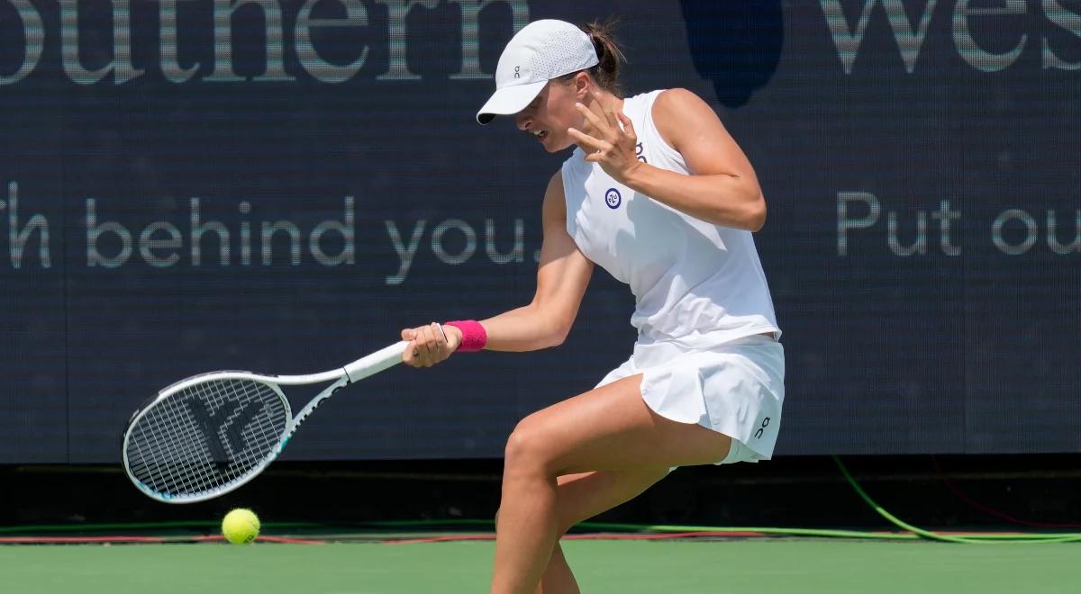WTA Cincinnati: Iga Świątek dziękuje trenerowi. Podsunął jej oryginalny pomysł