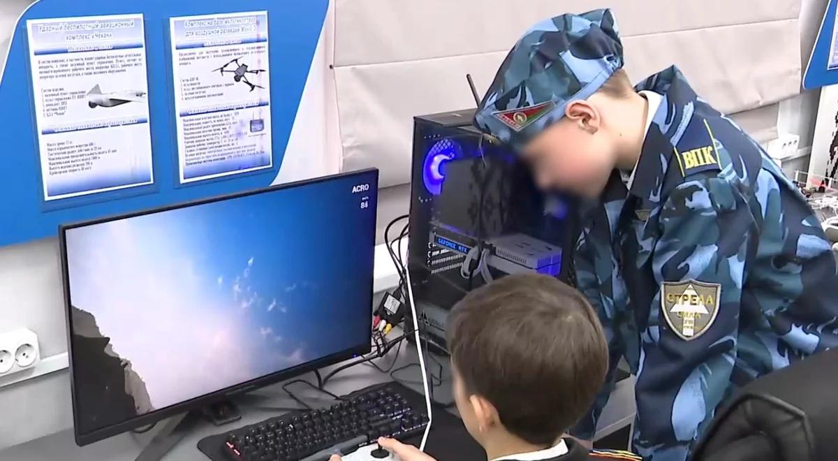 "Czynią cuda". Białoruś: dzieci uczą się użycia dronów bojowych, armia zachwycona