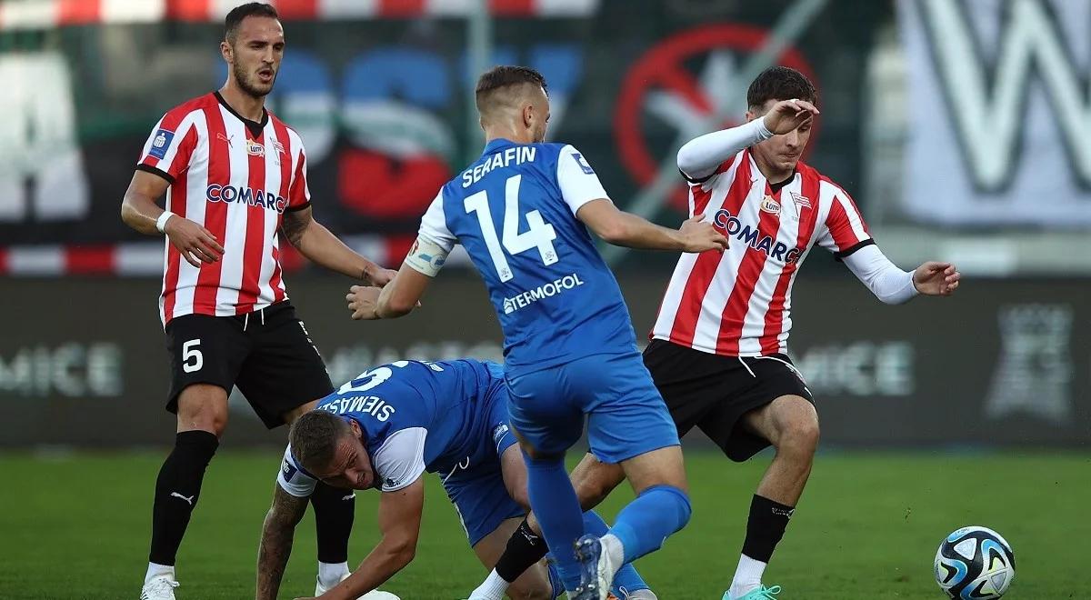 Ekstraklasa: wielkie emocje i wymiana ciosów w Krakowie. Puszcza remisuje z Cracovią