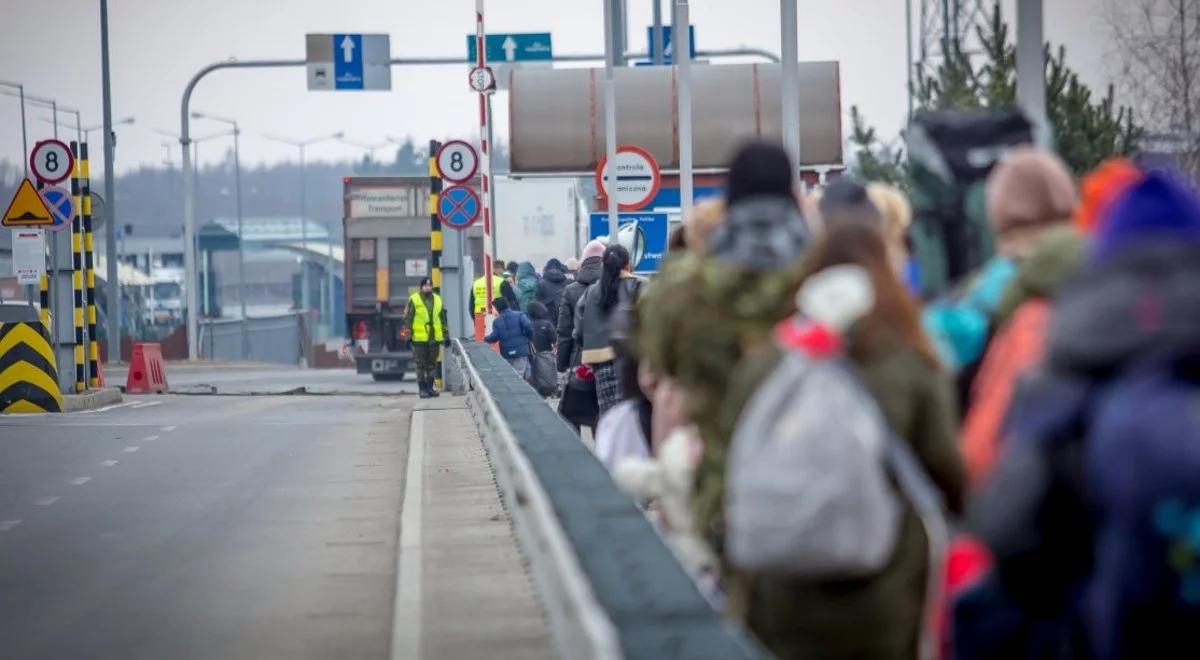 Ukraińcy uciekają przed barbarzyńskimi bombardowaniami. Straż Graniczna podała nowe dane