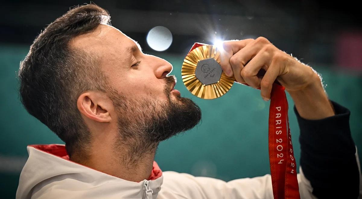 Igrzyska Paralimpijskie Paryż 2024. Rollercoaster w finale. Patryk Chojnowski wywalczył złoty medal