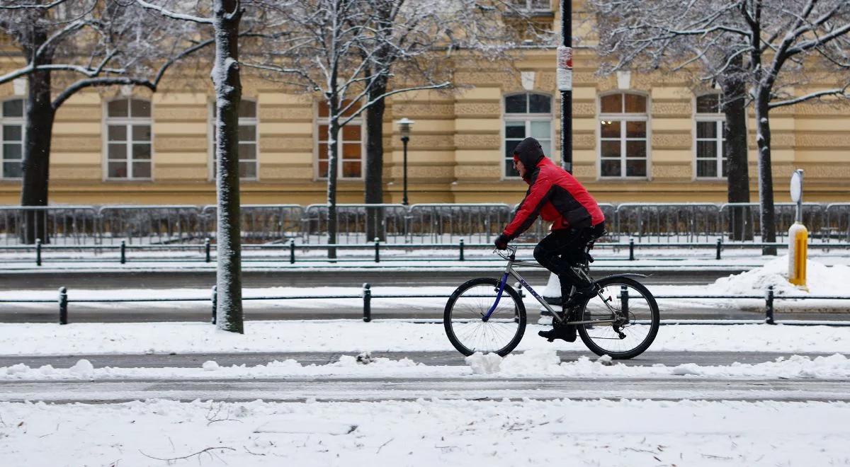 Zima w pełni. IMGW ostrzega: przed nami siarczyste mrozy. Alert dla kilku regionów