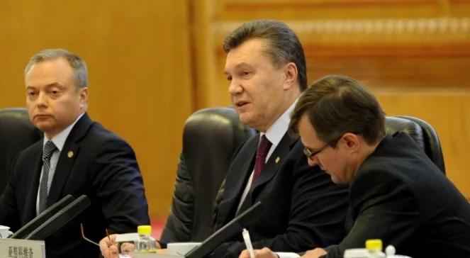 Janukowycz w drodze z Chin zatrzyma się w Rosji?