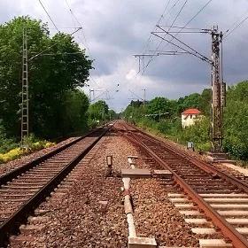 Śmiertelny wypadek na przejeździe kolejowym w Żakowicach