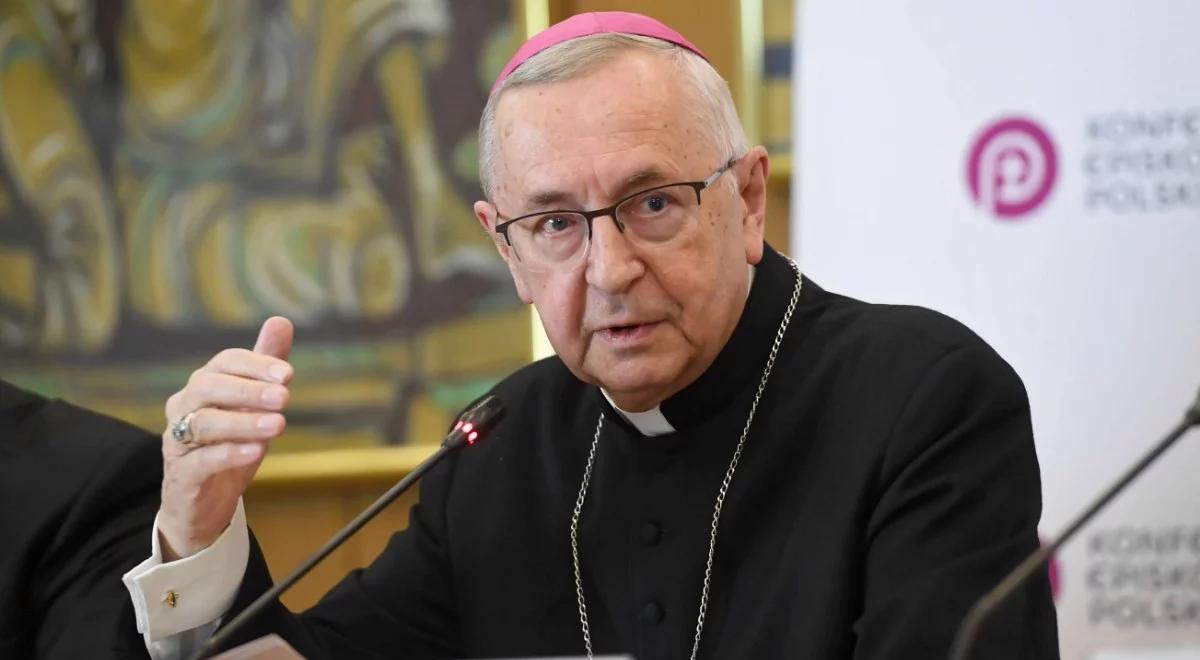 Przewodniczący KEP apeluje o proporcjonalne kryterium ustalania liczby wiernych w kościele